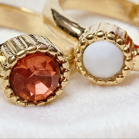 ❣️$25/3❣️ Four Rhinestones Ring Set - Picture 4 of 10